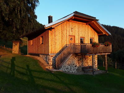 Bild 2 aus  Ladinigghütte