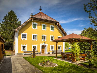 Bild 2 aus  Biohof Schlagerbauer