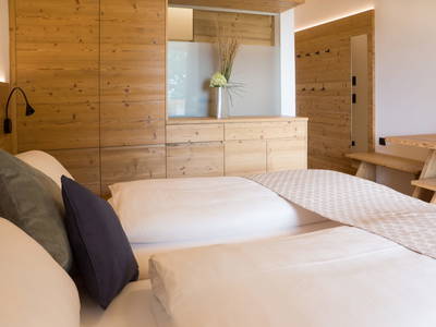 Bild 35 aus  Ölerhof