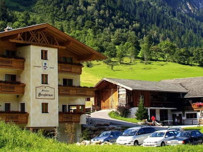Bild 2 aus  Alfaierhof & Bergheimat