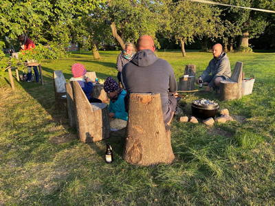 Lagerfeuer, Grillen oder Stockbrot backen
