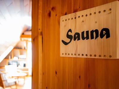 ab in die Sauna