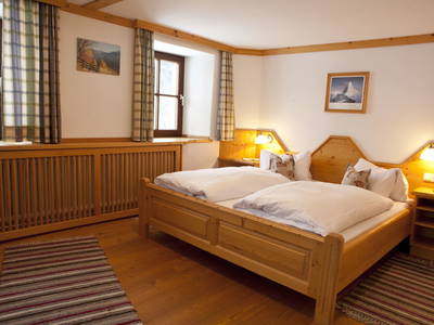 Bild 81 aus  Dorfergut