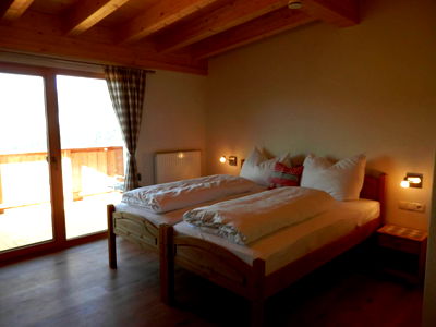Doppelzimmer mit Balkon