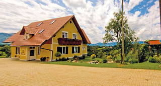 SCHIPFERHOF  Familie Strohmeier aus Pölfing-Brunn