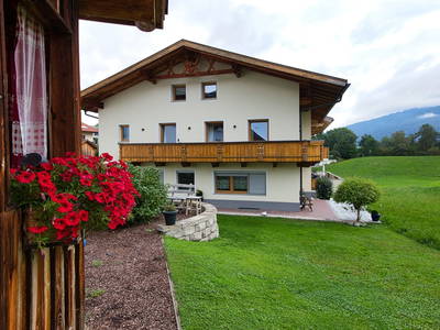 Bild 2 aus  Schneiderhof