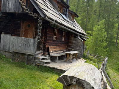 Bild 15 aus  Dreicharhütte