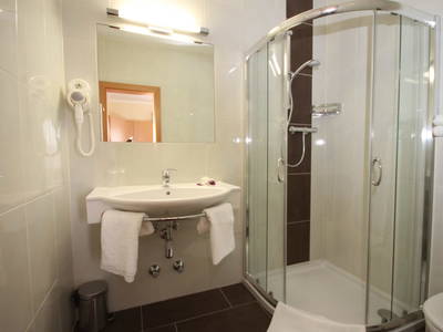 Bild 67 aus  Panorama Hof Fa. Sereinig