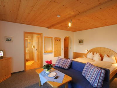 Bild 10 aus  Sauschneidhof