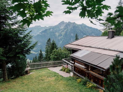 Bild 2 aus  Sonnseit-Hütte