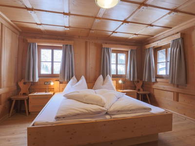 Bild 48 aus  Plonerhof