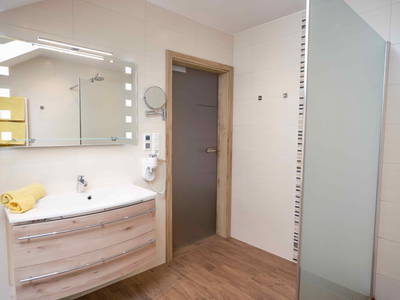 Bild 120 aus  Altroiterhof 