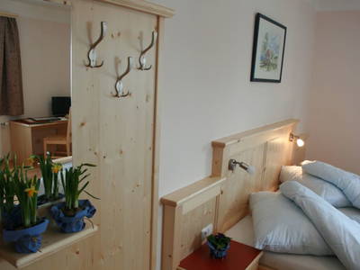 Bild 36 aus  Waldbothgut