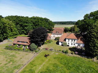 Albers' Rosenhof  - Urlaub und Reiten in der Lüneburger Heide aus Bispingen