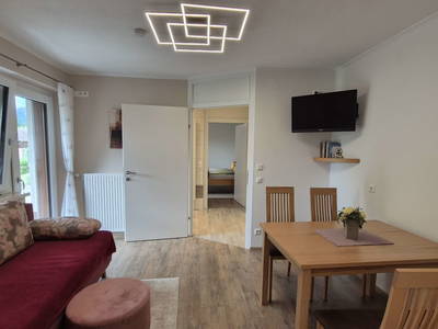 Bild 85 aus  Oranhof