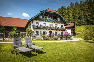 Wohlfühlbauernhof Bambichlgut aus Fuschl am See