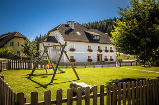 Schlickenhof aus Göriach