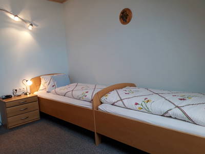 Urlaubs - Weingut Kriegl - Zimmer Neuburger