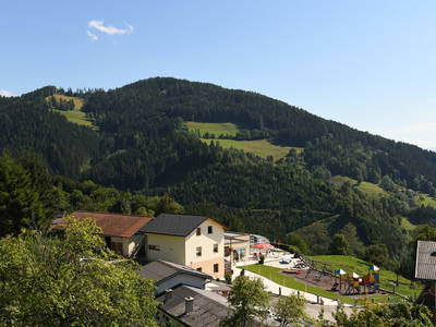 Bild 176 aus  Panorama Hof Fa. Sereinig