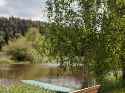 Ruhe finden direkt am Fluss