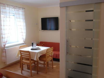 Bild 75 aus  Lugerfarm