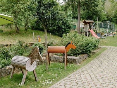 Bild 20 aus  Hellbachhof