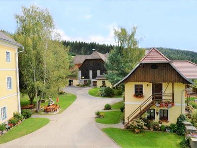 Bild 2 aus  Staudachhof