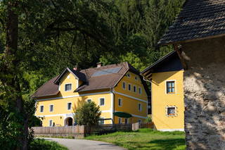 Ferienhaus "Hühnerhotel" am Biohof Brunner aus Reißeck