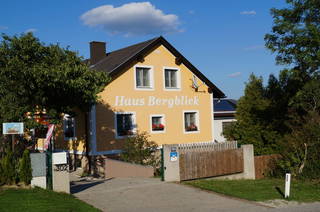 Haus Bergblick aus Hohe Wand