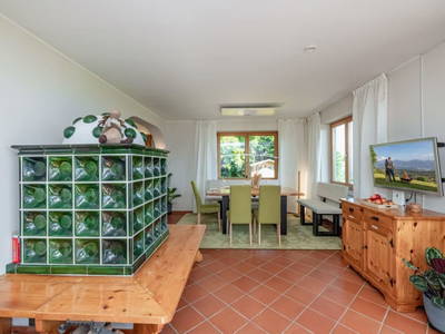 Bild 243 aus  Pleschinhof