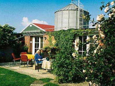 Bild 2 aus  Deichhof Leeshaus