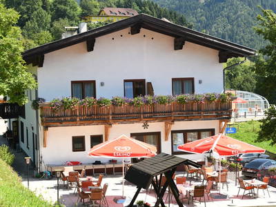 Bild 19 aus  Panorama Hof Fa. Sereinig