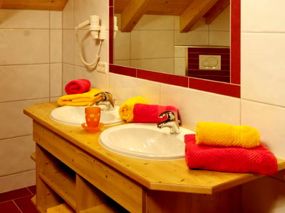 Bild 48 aus Biobauernhof Tonimörtl
