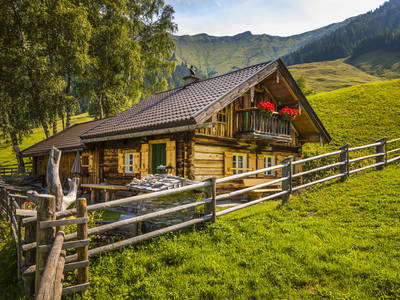 Bild 2 aus  Lacknerhütte