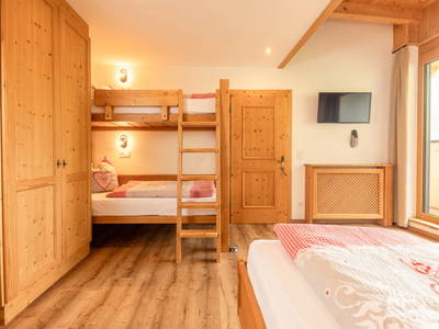 Bild 68 aus  Omesbergerhof