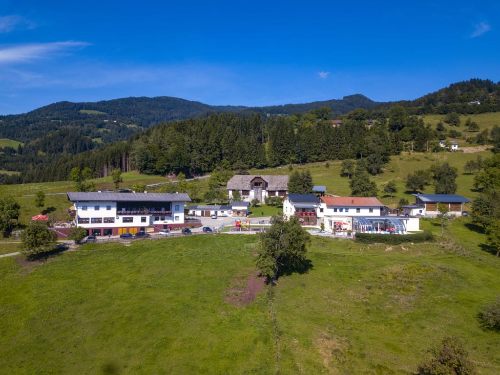 Panorama Hof Fa. Sereinig