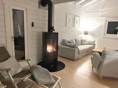 gemütlicher Kaminabend im Saunahaus