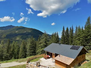 Ampferkaralm-Hütte aus Forstau
