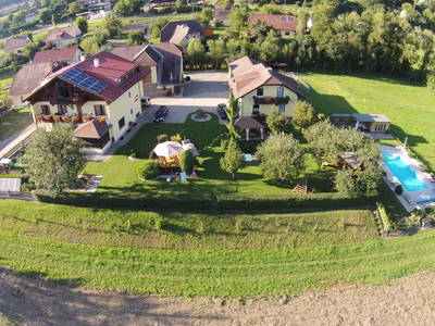 Bild 2 aus  Familie Pichler