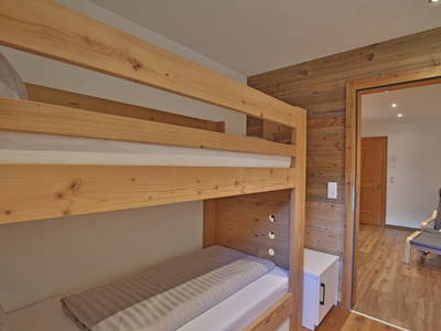 Bild 54 aus  Alpboden