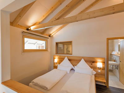 Bild 12 aus  Forstgut