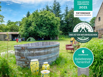 Bild 3 aus  Kunterbunthof – Landurlaub am Künstlerhof in Ostseenähe