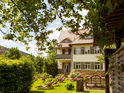 Bild 4 aus  Villa Elbufer