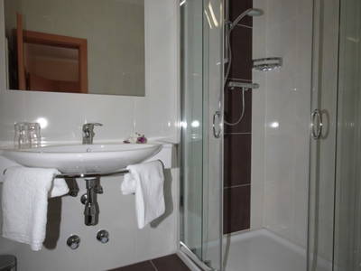 Bild 91 aus  Panorama Hof Fa. Sereinig