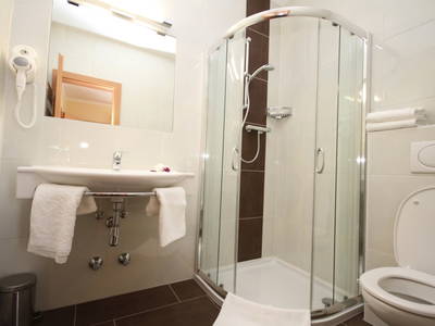 Bild 184 aus  Panorama Hof Fa. Sereinig