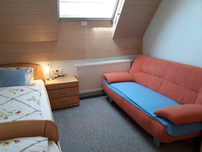 Urlaubs - Weingut Kriegl - Zimmer Neuburger