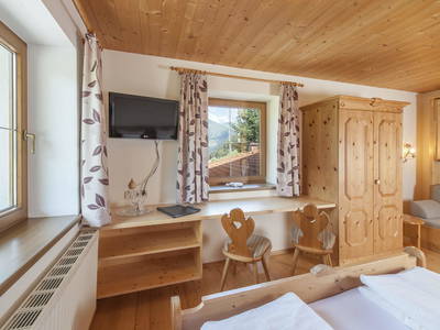 Bild 10 aus  BERGhof