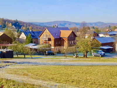 Bild 2 aus  Ferienhaus Winterbergblick, Sauna und Boulderraum im Haus, 2 EBikes im Verleih