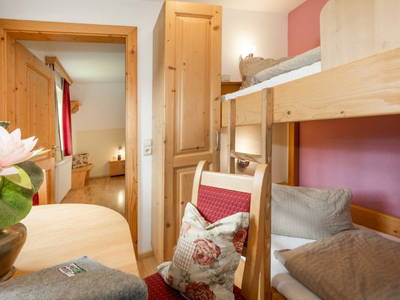 Bild 120 aus  Dorfergut