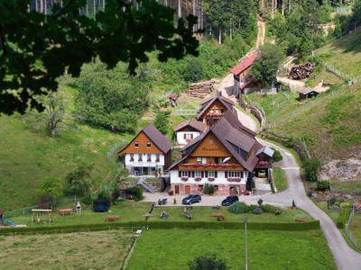 Bild 2 aus  Hansenhof